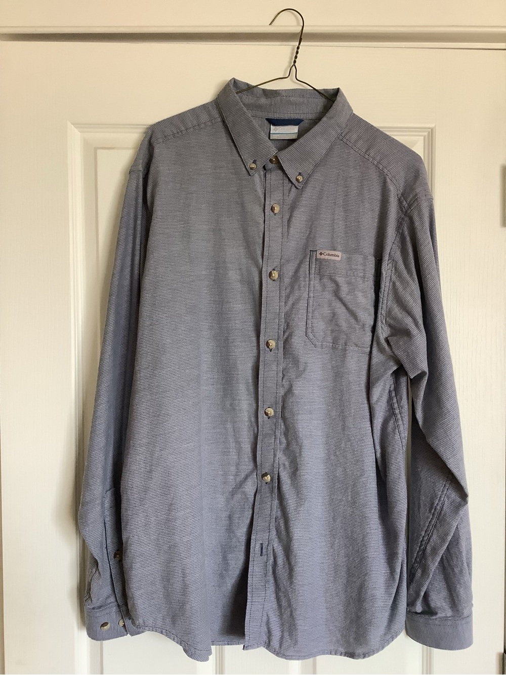 Columbia Men’s Button-Down Shirt